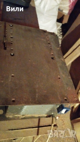 Продавам подвижен настолен циркуляр , снимка 3 - Циркуляри - 53692624