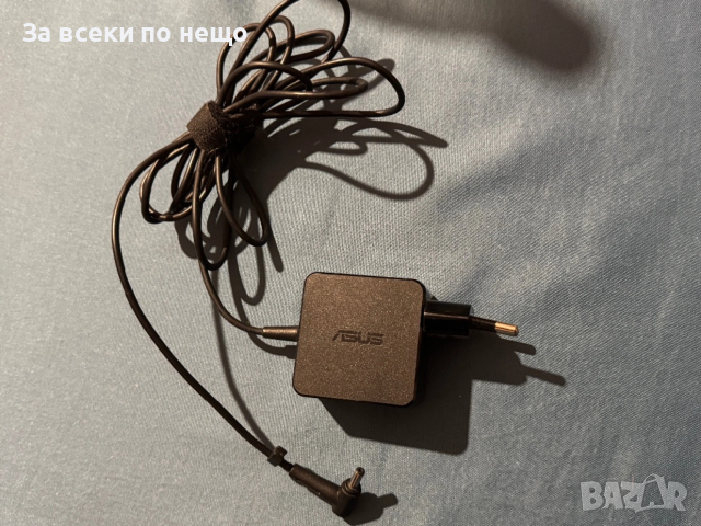 Оригинално Зарядно за лаптоп Asus 19V 1.75A , 33W , Букса 4.0x1.35мм