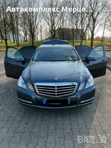 Mercedes Benz E200 , снимка 9 - Автомобили и джипове - 36136823