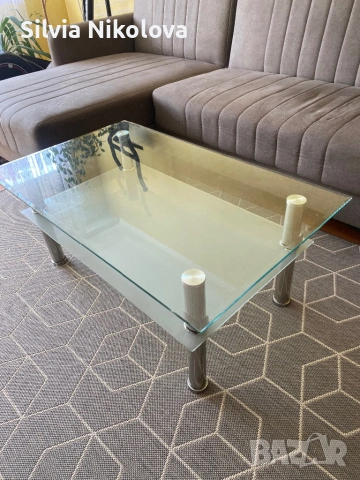 Холна стъклена маса