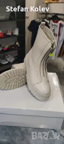 Дамски боти ABOUT YOU