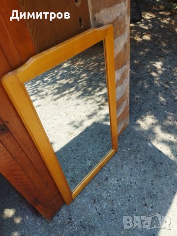 Огледало с дървена рамка, снимка 3 - Огледала - 41593158