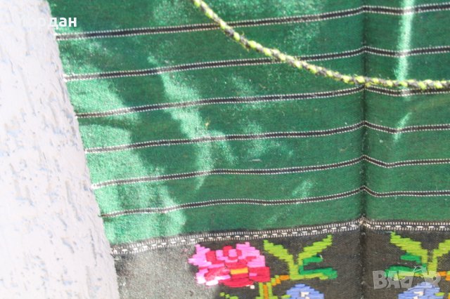 Неизползвана тъкана вълнена престилка , снимка 5 - Антикварни и старинни предмети - 42166517