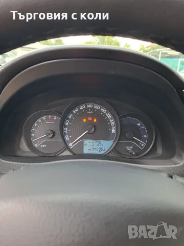 Toyota Auris 1.33 vvti, снимка 7 - Автомобили и джипове - 56412028