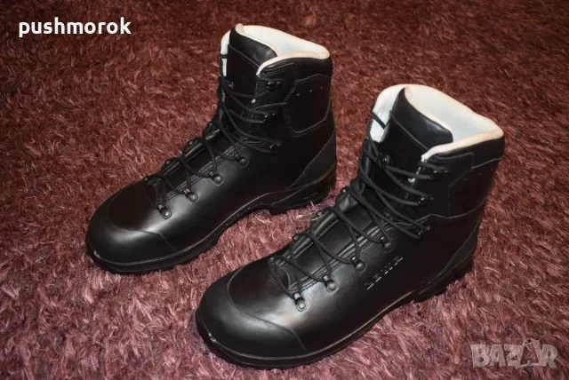 LOWA CAMP MK2 - THE SWISS ARMY