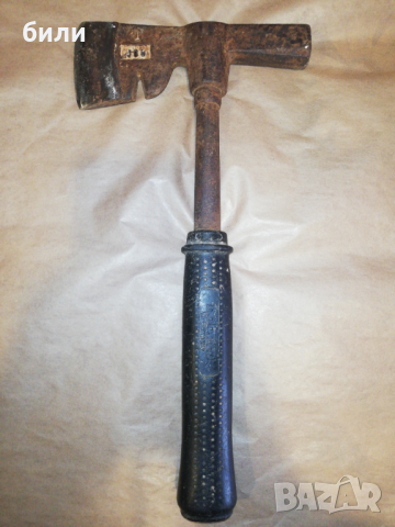 Западно германска брадва-чук