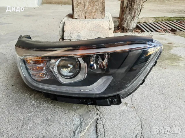 Фар Kia Stonic LED десен/Фар Киа Стоник Оригинален, снимка 1 - Части - 48561157