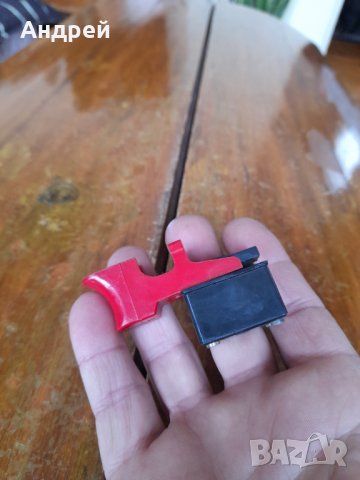 Стар ключ за бормашина, снимка 2 - Други ценни предмети - 40332395