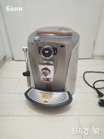 Продавам кафеавтомат Saeco Talea , снимка 1 - Кафемашини - 42518402