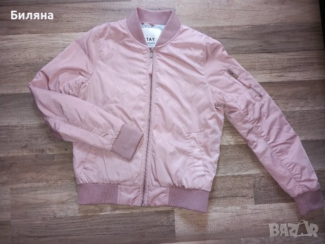 Розово бомбер яке