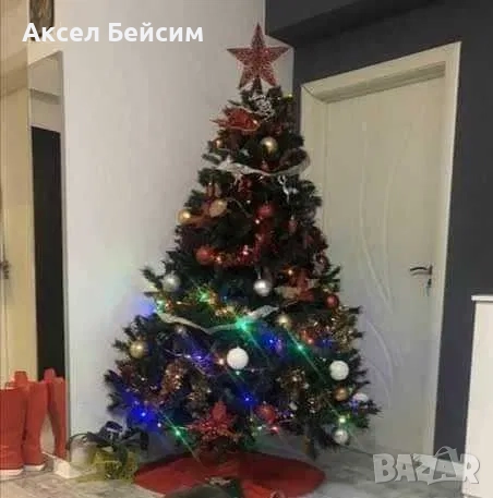 Коледна елха 120см. Със 180бр.шишарки , снимка 2 - Декорация за дома - 52620382