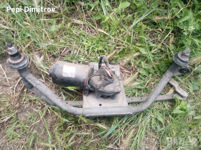 Моторче чистачки espace 3, снимка 3 - Части - 41103972