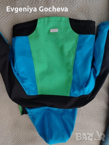 детско непромокаемо яке 8-9 год, 146-152 см, снимка 4 - Детски якета и елеци - 52263668