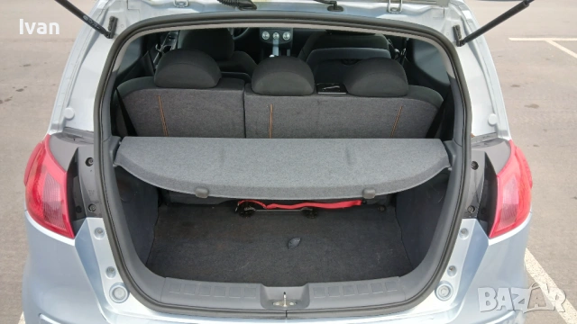 Mitsubishi Colt 1.3 16V, снимка 11 - Автомобили и джипове - 53216047