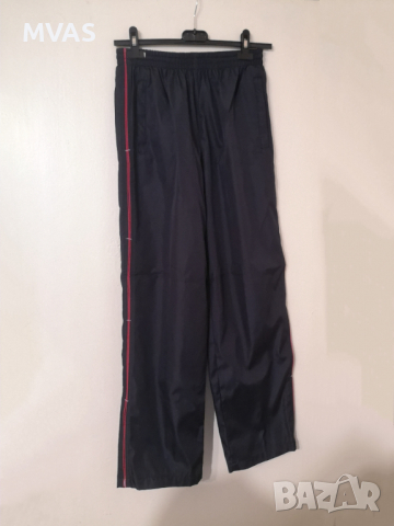 Нов анцунг комплект долно и горно L размер черен с червено, снимка 6 - Спортни екипи - 36326138