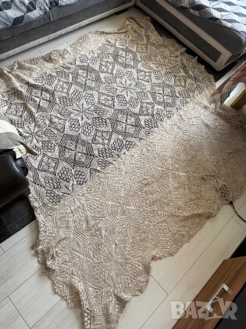 плетена на 5 куки покривка  2метра