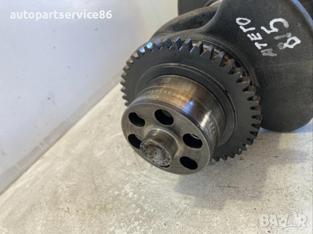 Колянов вал Om904 за Mercedes Atego 815 110Kw 4.250C 4 цилиндъра (1997-2005) 9060520703, снимка 2 - Части - 53863165