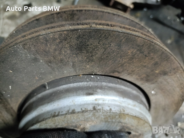 Задни дискове BMW E60 E61 320мм БМВ Е60 Е61 задни Спирачни дискове , снимка 3 - Части - 41026859