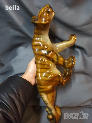 ПОРЦЕЛАНОВА ФИГУРА НА ТИГЪР 1970 ГОД, снимка 4 - Антикварни и старинни предмети - 48559255