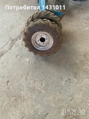 Гуми, снимка 14 - Гуми и джанти - 41262667