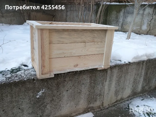 дървени кашпи , снимка 10 - Саксии и кашпи - 49233305