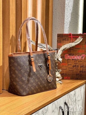 чанти guess 