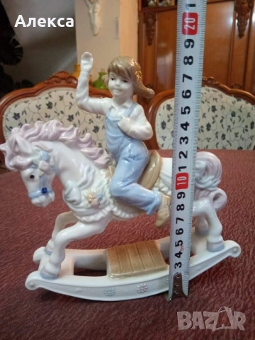 Порцеланова фигура , снимка 6 - Статуетки - 52775592
