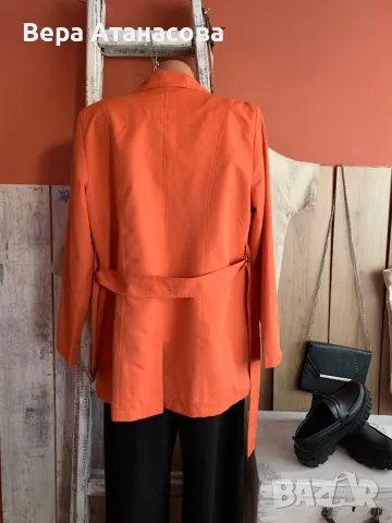 🍑🍑🍑 Тренч от тънка материя в разкошен цвят🍍 л размер 🍋, снимка 4 - Якета - 50197940