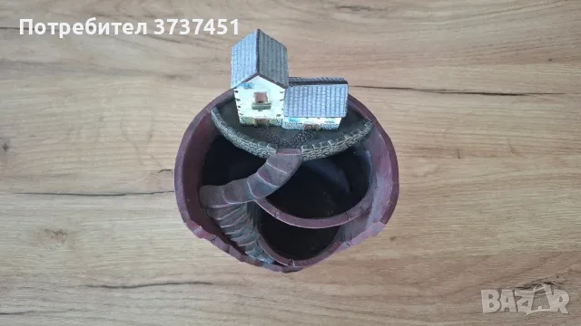 Декоративна саксия, снимка 3 - Саксии и кашпи - 55784857