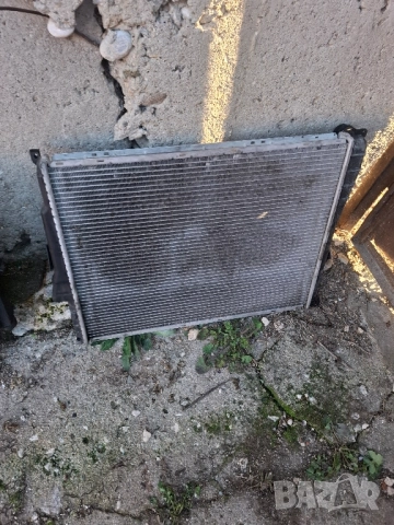 Bmw 320i e46 Бензин Бмв радиатор маска климатик, снимка 4 - Части - 52425879