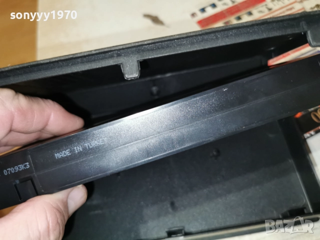 ЛЕЙДИ ПАЗИ СЕ//СМЪРТОНОСНА ПЛЯЧКА-VHS 2412251830, снимка 12 - Други жанрове - 52893272