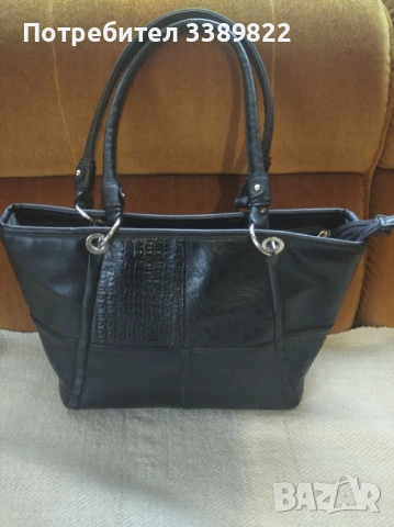 Дамска чанта , снимка 2 - Чанти - 53632454