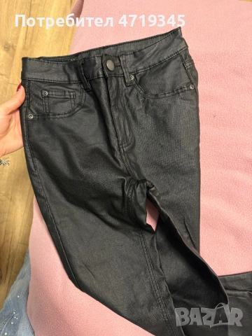 Кожен панталон Stradivarius, снимка 5 - Панталони - 53703031