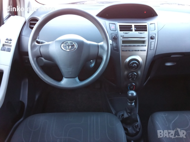 Toyota Yaris 1.4D4D-90kc. 6ck. FACELIFT, снимка 10 - Автомобили и джипове - 52642419