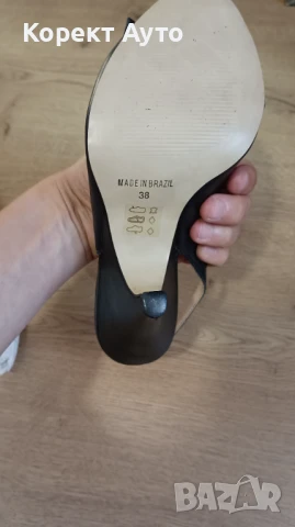 Нови обувки Carrano , снимка 2 - Дамски обувки на ток - 51084697