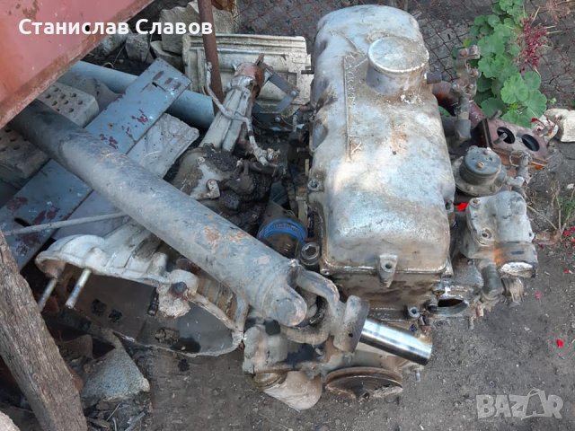 Двигател със кутия и кардан за москвич 412 74г, снимка 1 - Части - 40427156