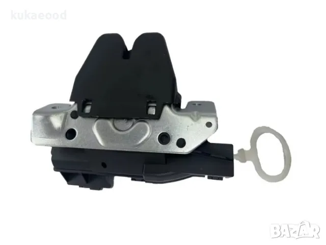 Брава за багажник Mercedes C-Class W205 (2014-2018) Седан, снимка 3 - Части - 49100595