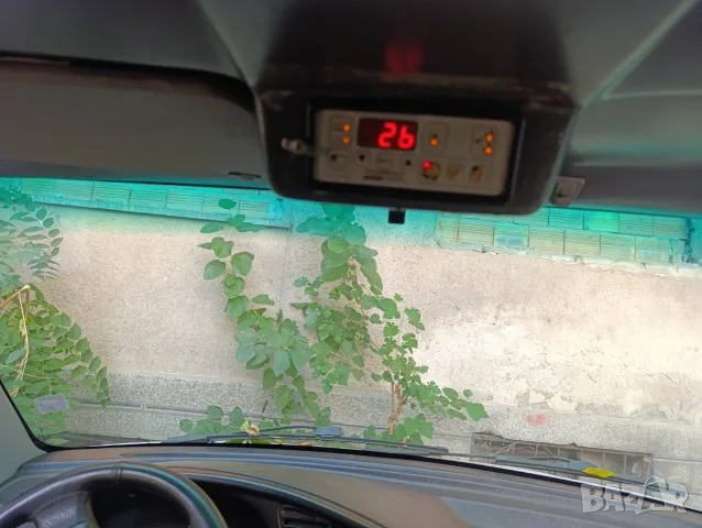 Citroen Berlingo 1,8D 2002г миниван хладилен, снимка 3 - Автомобили и джипове - 56130889