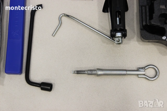 Авариен комплект крик Citroen C4 Picasso (2006-2014г.) 9649243380 / 9661079280 кука за теглене ключ, снимка 3 - Аксесоари и консумативи - 53147111