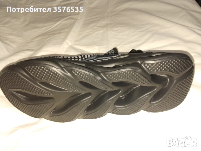 много леки и удобни маратонки, снимка 5 - Спортна екипировка - 53760846