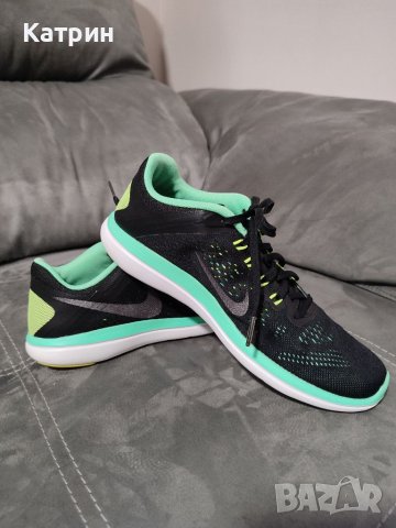 Дамски маратонки NIKE , снимка 3 - Маратонки - 40282909