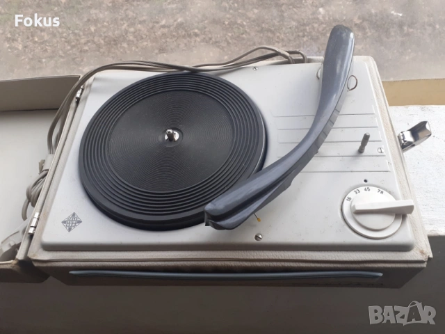 Винтич грамофон Телефункен Telefunken Musikus с куфарче