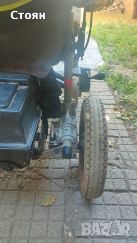 Инвалидна акумолаторна количка Vermeiren ЕКСПРЕС 2000, снимка 12 - Инвалидни колички - 52594378