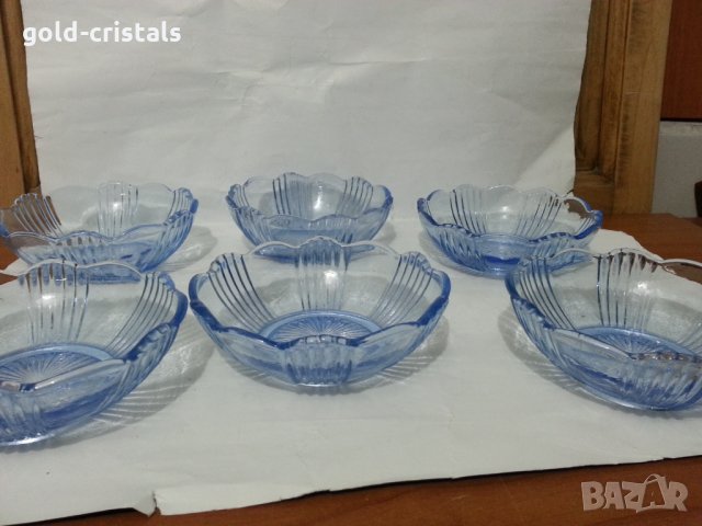 Стъклени купички цветно синьо стъкло