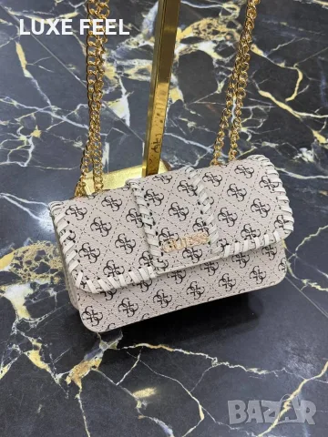 Guess ✨Дамски Чанти , снимка 4 - Чанти - 56376780