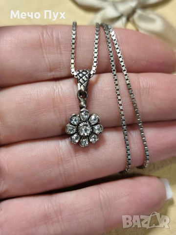 Сребърно колие с висулка Цвете (389)