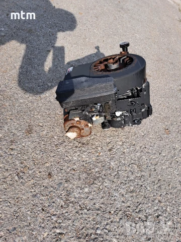 двигател за тракторна косачка , снимка 4 - Градинска техника - 51268713