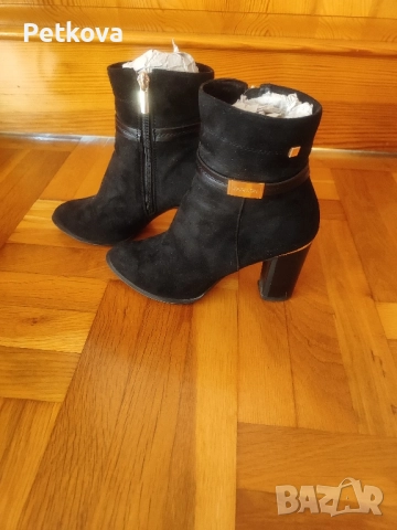 Велурени боти и дам.чантичка, снимка 3 - Дамски боти - 52156784