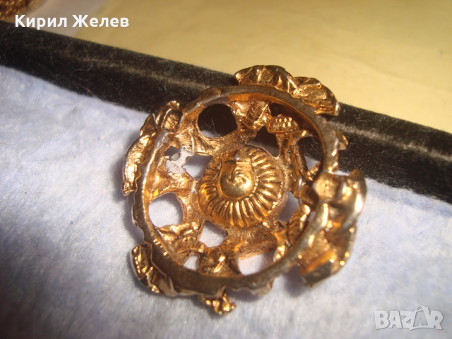 2 СТАРИ БРОНЗОВИ ПОЗЛАТЕНИ БИЖУТА БРОШКИ НАКИТИ РЪЧНА ИЗРАБОТКА - за КОЛЕКЦИЯ 23738, снимка 3 - Антикварни и старинни предмети - 36095042