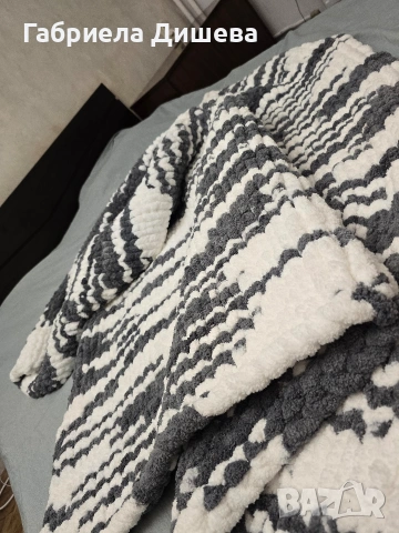 Луксозно ръчно плетено одеало. , снимка 4 - Олекотени завивки и одеяла - 53057721